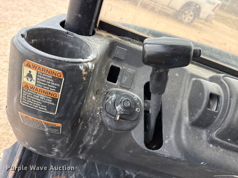 image for item EP2576 2017 Kubota RTV-X900 utility vehicle