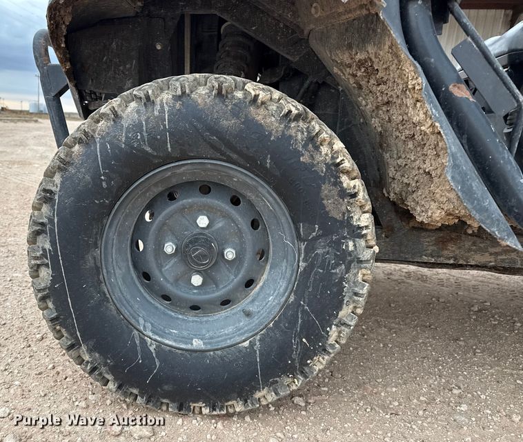 image for item EP2576 2017 Kubota RTV-X900 utility vehicle