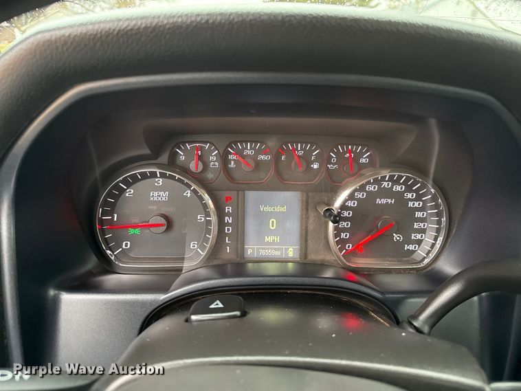 image for item EP2586 2017 Chevrolet Silverado 3500HD flatbed pickup truck