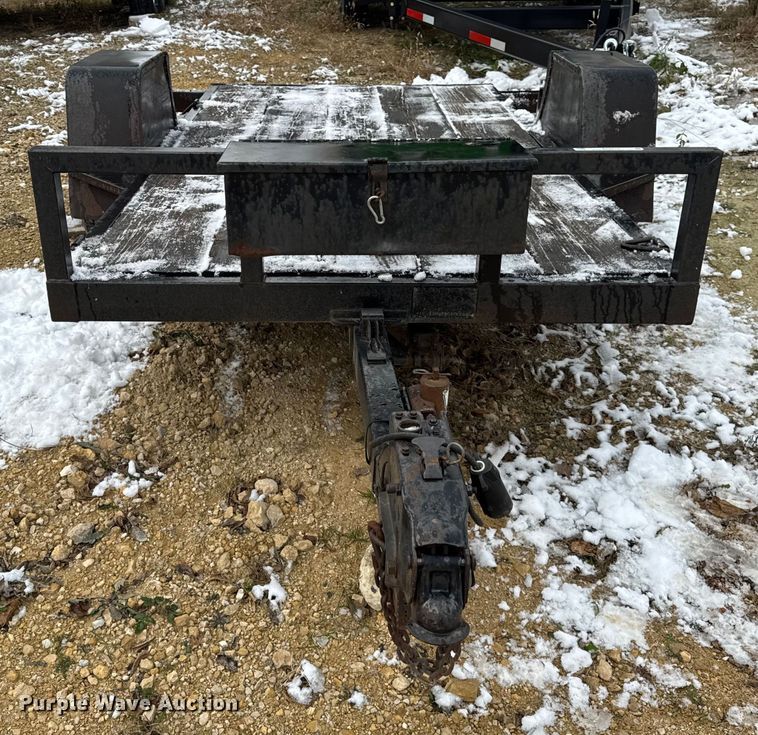 image for item ER0249 1994 Richardson tilt deck utility trailer