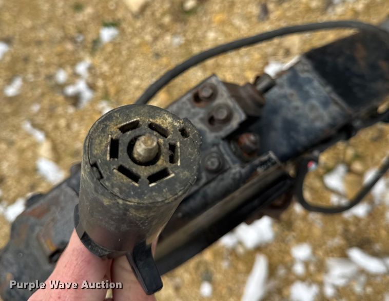 image for item ER0249 1994 Richardson tilt deck utility trailer