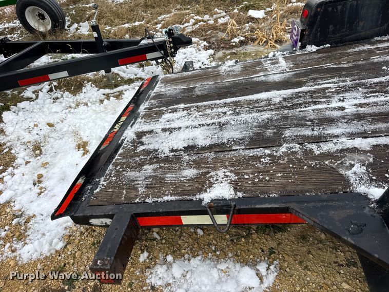 image for item ER0249 1994 Richardson tilt deck utility trailer