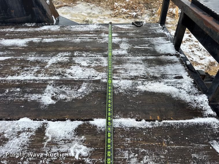 image for item ER0249 1994 Richardson tilt deck utility trailer