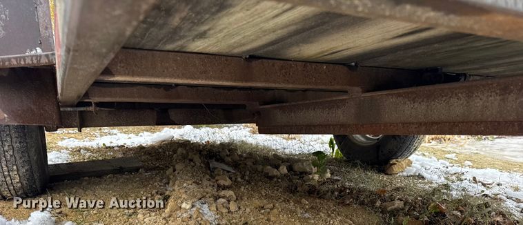 image for item ER0249 1994 Richardson tilt deck utility trailer