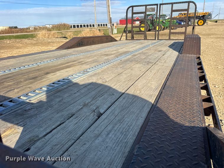 image for item ER0251 2019 PJ Trailers utility trailer