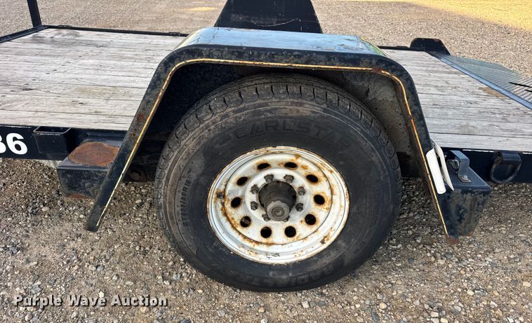 image for item ER0252 2015 B-B TRAILER tilt deck equipment trailer