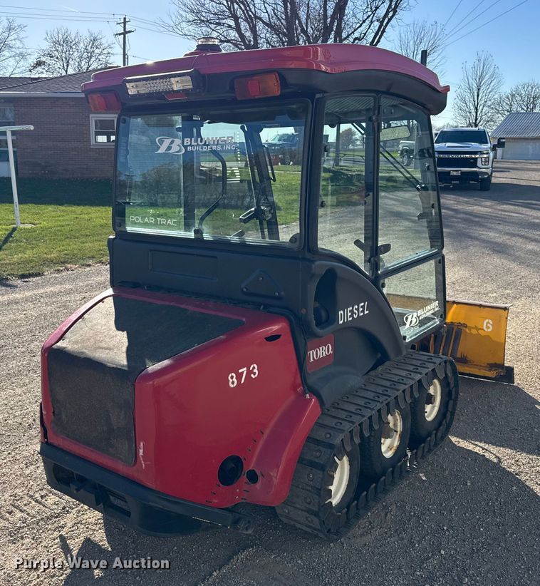 image for item ER0260 2007 Toro Groundsmaster 7200 with Polar Trac system