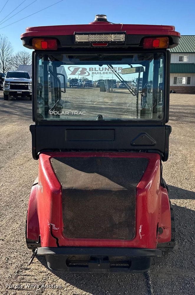 image for item ER0260 2007 Toro Groundsmaster 7200 with Polar Trac system