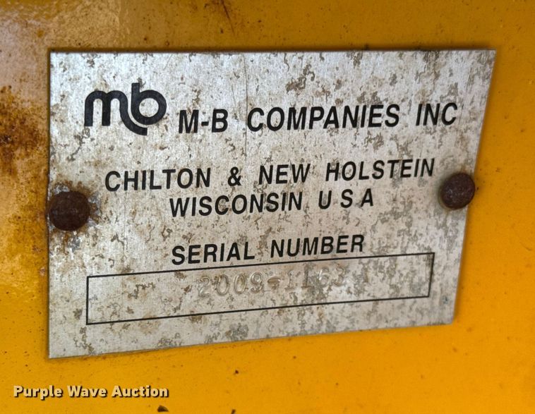 image for item ER0260 2007 Toro Groundsmaster 7200 with Polar Trac system