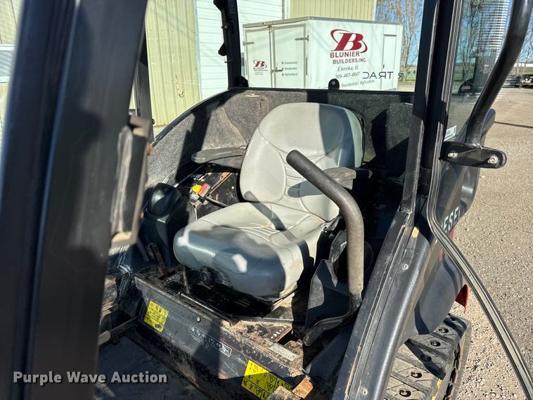 image for item ER0260 2007 Toro Groundsmaster 7200 with Polar Trac system