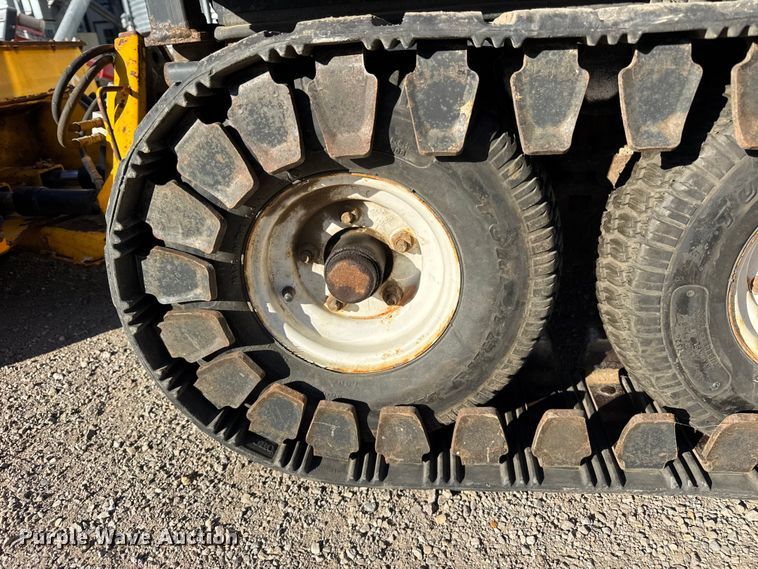 image for item ER0260 2007 Toro Groundsmaster 7200 with Polar Trac system