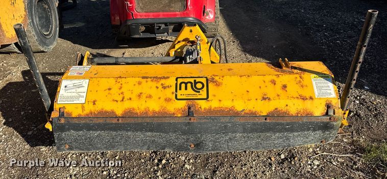 image for item ER0260 2007 Toro Groundsmaster 7200 with Polar Trac system