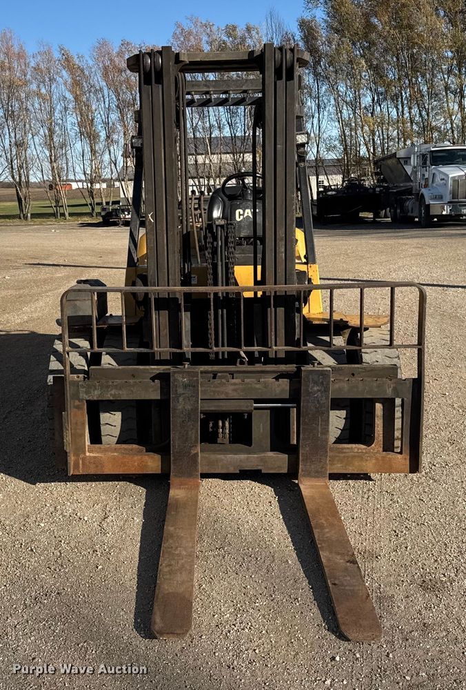 MONTACARGAS CATERPILLAR DP40KL