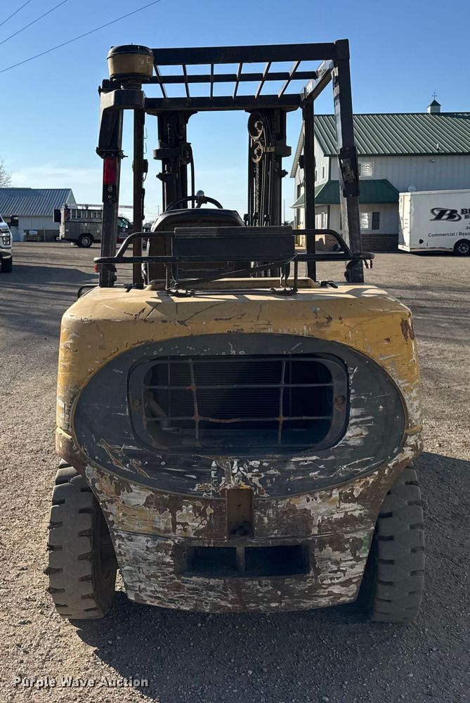 image for item ER0262 Caterpillar DP40KL forklift