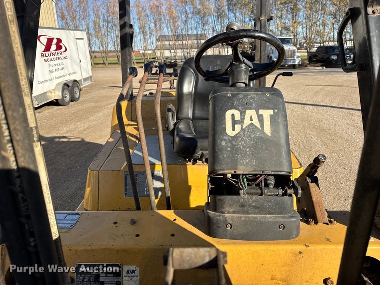 image for item ER0262 Caterpillar DP40KL forklift