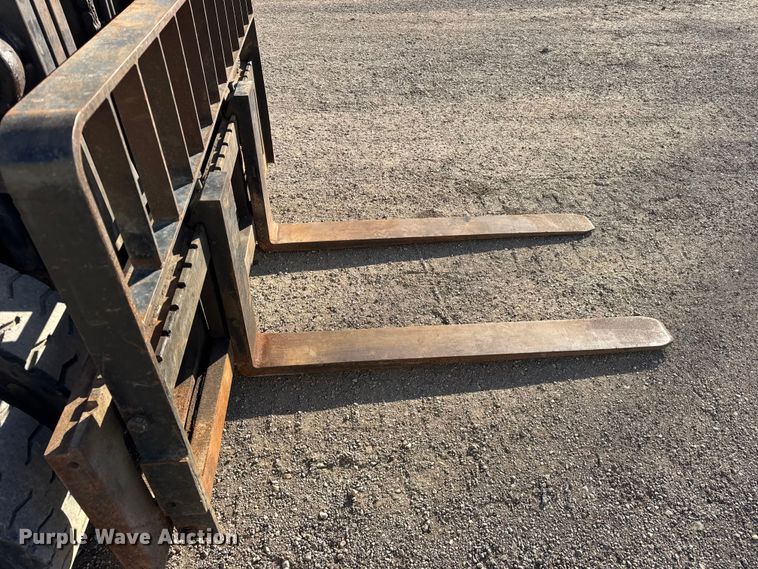 image for item ER0262 Caterpillar DP40KL forklift