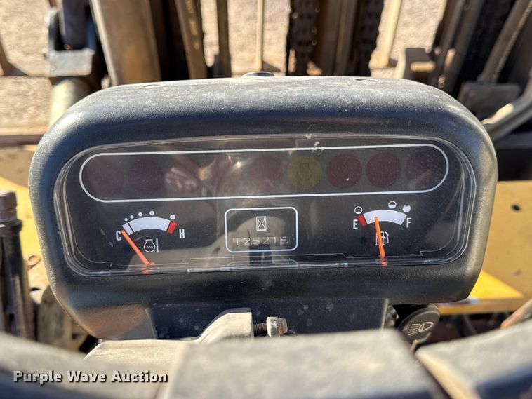 image for item ER0262 Caterpillar DP40KL forklift