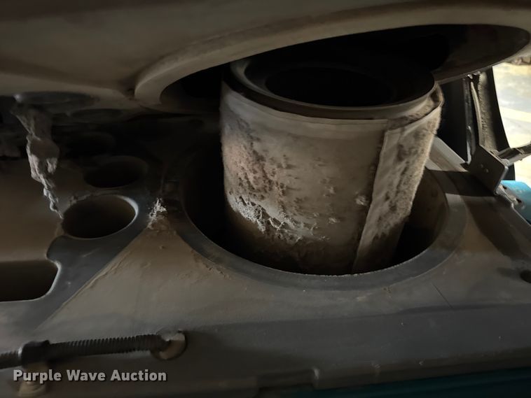 image for item ER0266 Tennant S20 sweeper