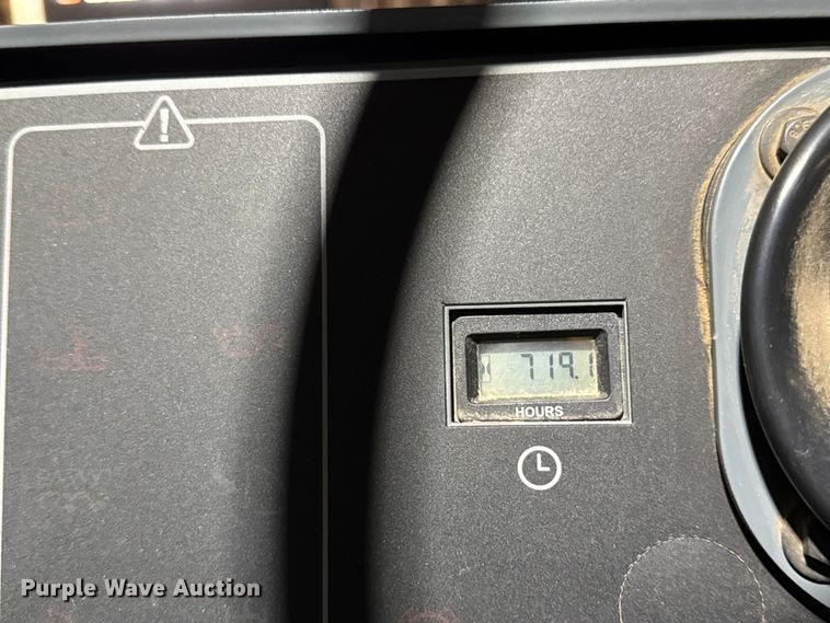 image for item ER0266 Tennant S20 sweeper