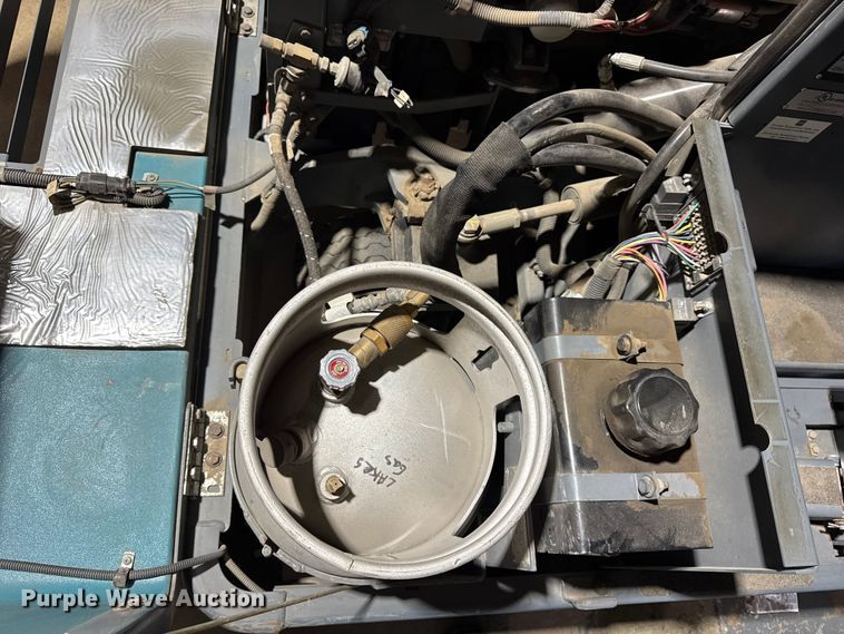 image for item ER0266 Tennant S20 sweeper