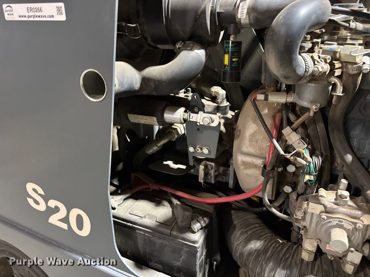 image for item ER0266 Tennant S20 sweeper