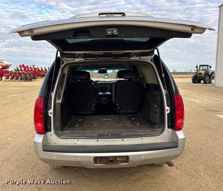 image for item ER0268 2010 GMC Yukon SUV