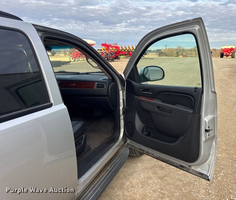 image for item ER0268 2010 GMC Yukon SUV