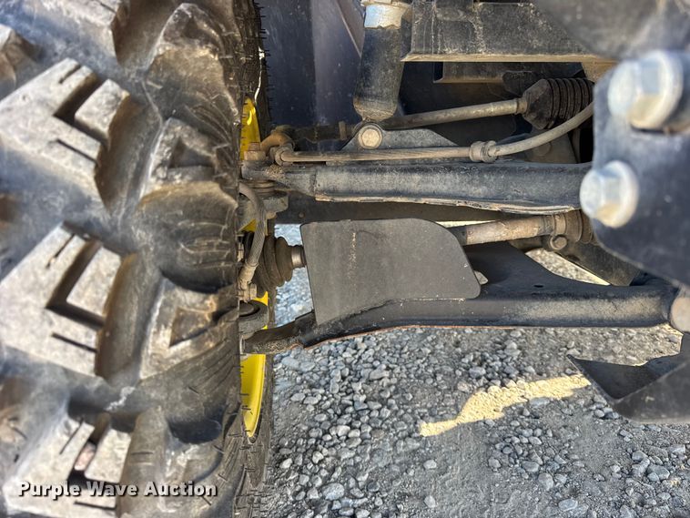 image for item ER0278 2019 John Deere XUV835M utility vehicle