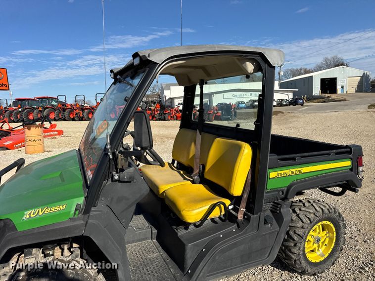 image for item ER0278 2019 John Deere XUV835M utility vehicle