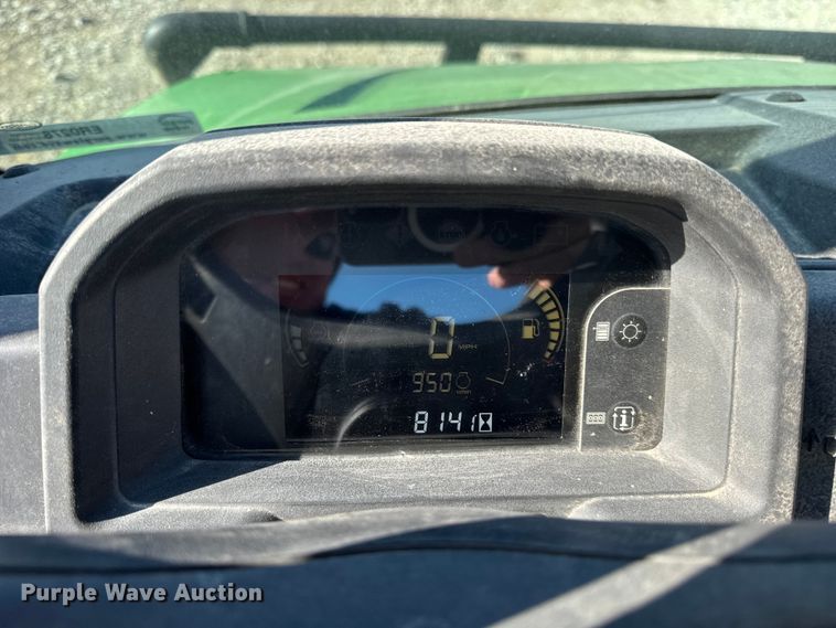 image for item ER0278 2019 John Deere XUV835M utility vehicle