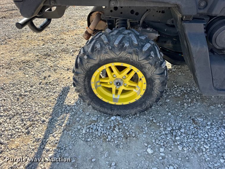 image for item ER0278 2019 John Deere XUV835M utility vehicle