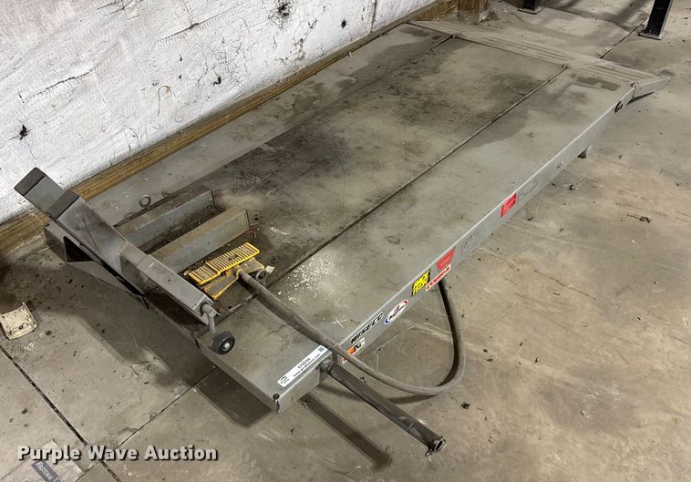 image for item ER0288 Motorcycle lift