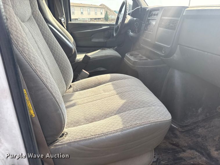 image for item ER2264 2007 Chevrolet Express 3500 Cargo utility van