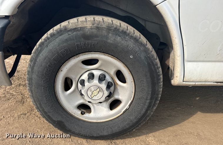 image for item ER2264 2007 Chevrolet Express 3500 Cargo utility van