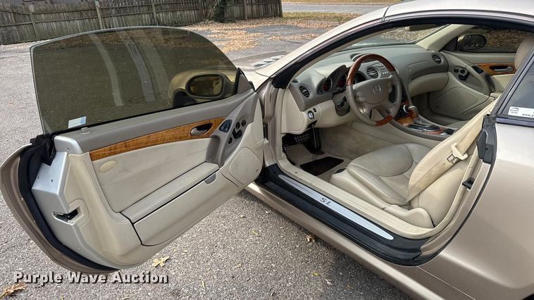 image for item ET4001 2003 Mercedes-Benz SL500 