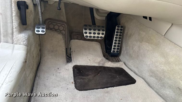 image for item ET4001 2003 Mercedes-Benz SL500 