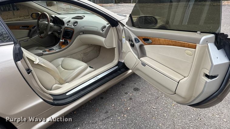 image for item ET4001 2003 Mercedes-Benz SL500 