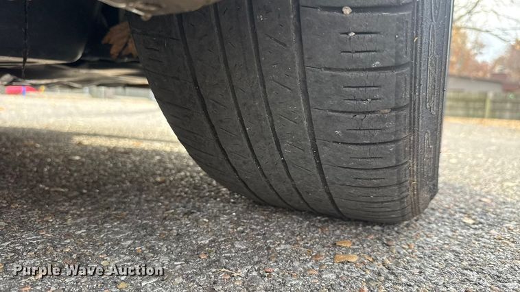 image for item ET4001 2003 Mercedes-Benz SL500 