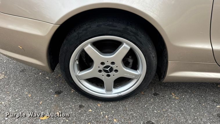 image for item ET4001 2003 Mercedes-Benz SL500 