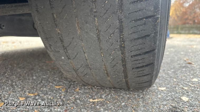 image for item ET4001 2003 Mercedes-Benz SL500 