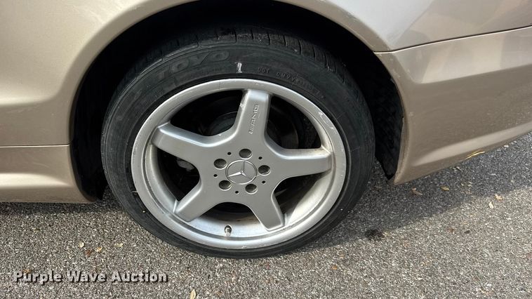 image for item ET4001 2003 Mercedes-Benz SL500 