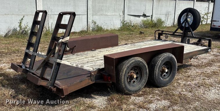 image for item ET4657 1997 MAC-LANDER Flatbed equipment trailer