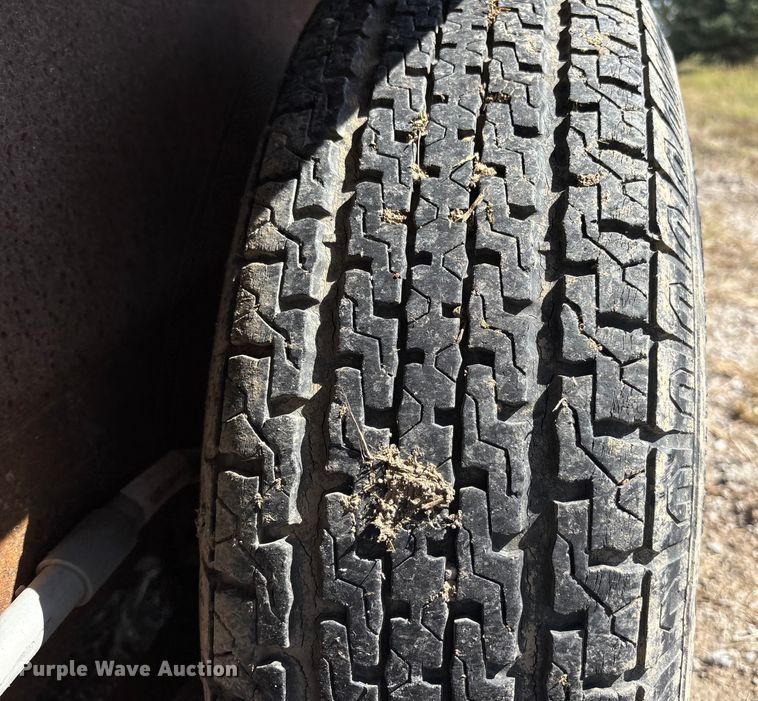 image for item ET4657 1997 MAC-LANDER Flatbed equipment trailer