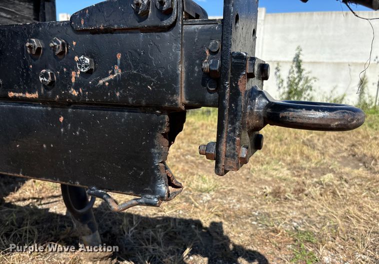 image for item ET4658 1989 Utility Trailer utility trailer