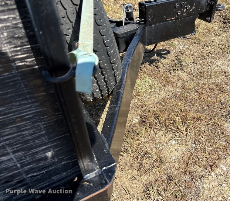 image for item ET4658 1989 Utility Trailer utility trailer