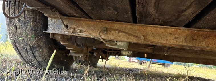 image for item ET4658 1989 Utility Trailer utility trailer