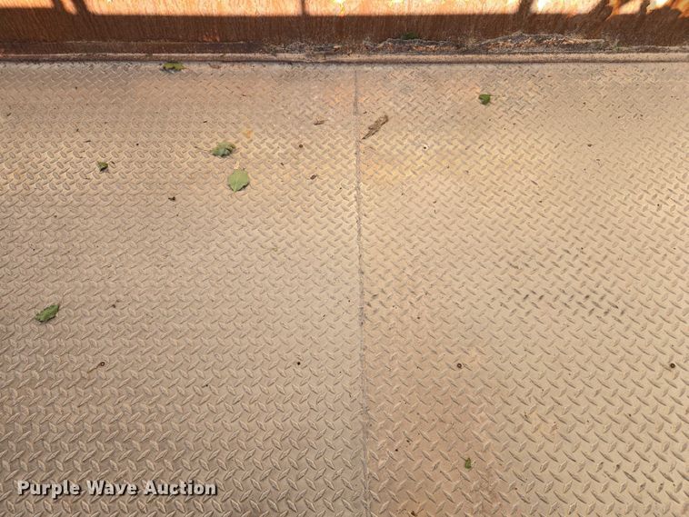 image for item ET5238 1993 W-W Trailer Manufacturers livestock trailer