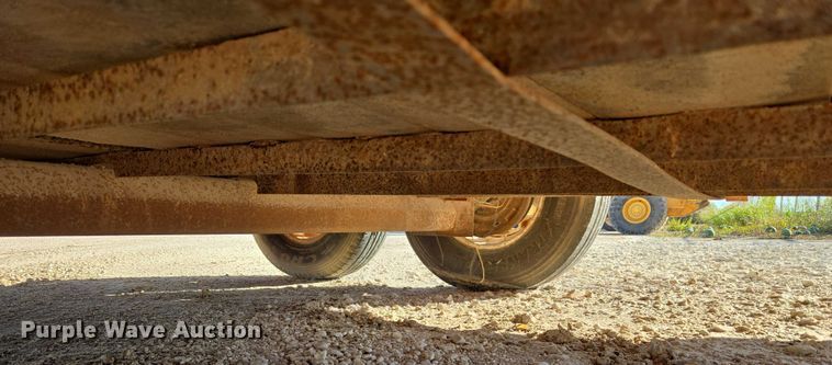 image for item ET5238 1993 W-W Trailer Manufacturers livestock trailer