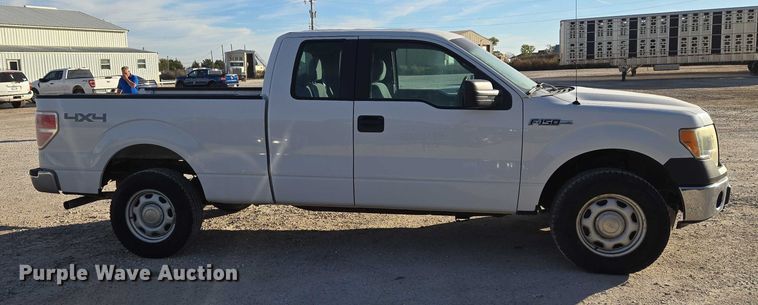 image for item ET5239 2014 Ford F150 SuperCab pickup truck
