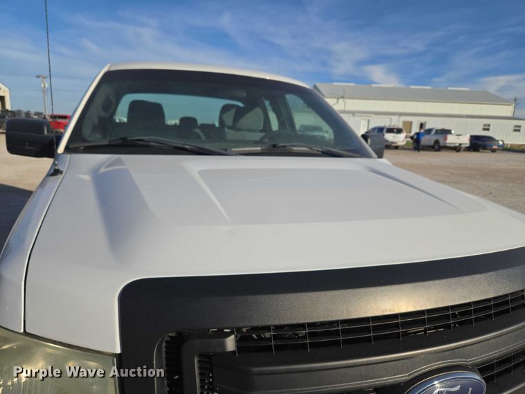 image for item ET5239 2014 Ford F150 SuperCab pickup truck